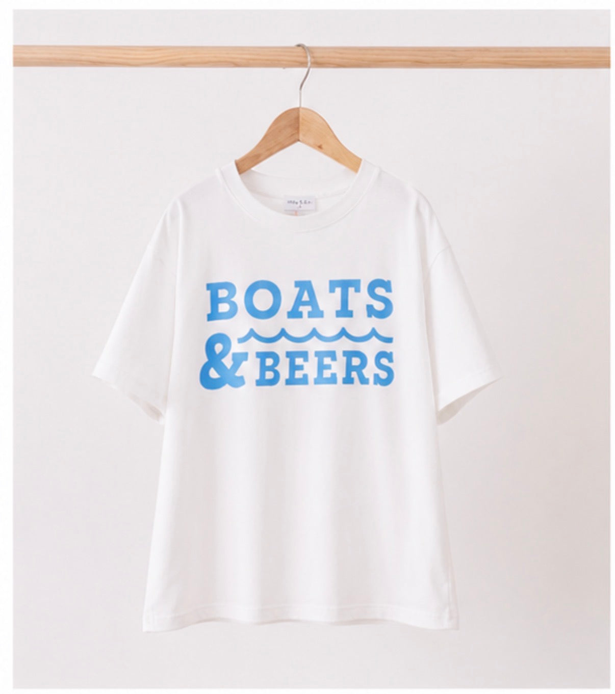 BOATS & BEERS TEE